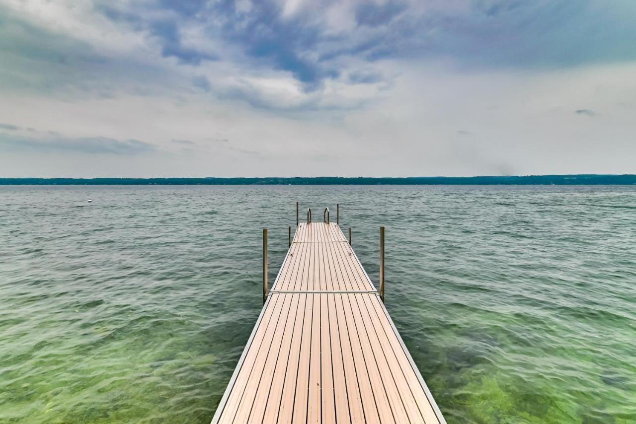 Lakefront Canandaigua Home With Dock And Kayak! Dış mekan fotoğraf